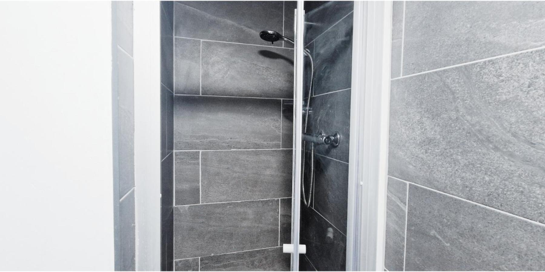 Double Room In Modern House Near نوتينغهام المظهر الخارجي الصورة